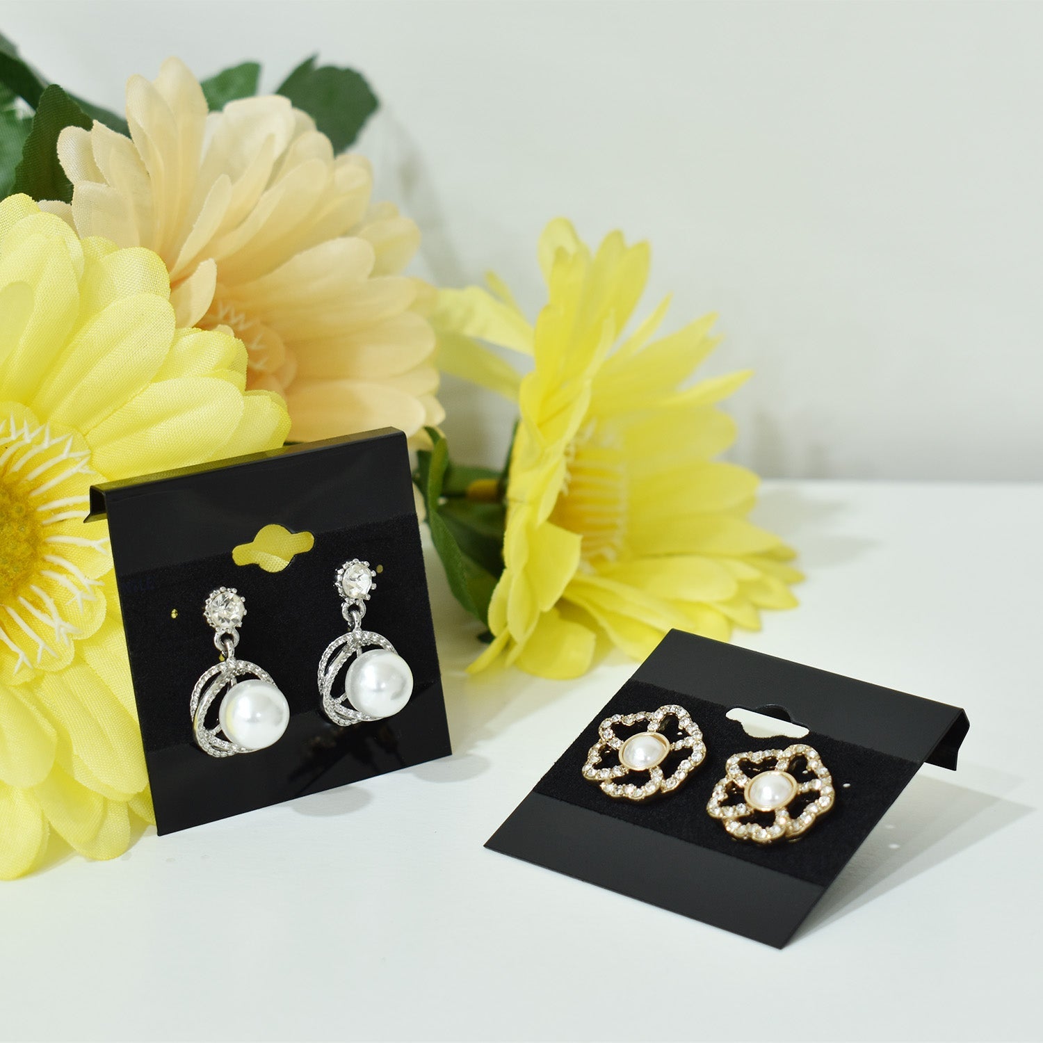 #BX573 Plain Black Hanging Earring Cards