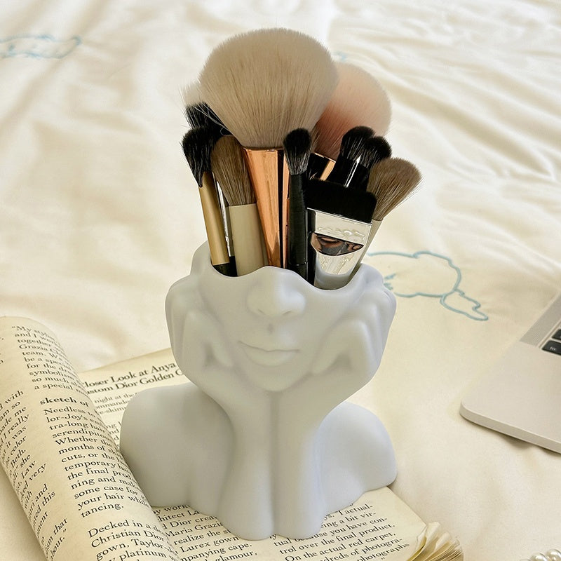 1pc Abstract Face Design Multi-Functional Storage Organizer - Lightweight Anti-Drop Synthetic Resin Makeup Brush Holder & Pen Stand for Vanity, Desk, Bathroom Countertop - Unisex Adult Home Decor, Vanity Accessory, Modern Decor Accessory, Durable Decor