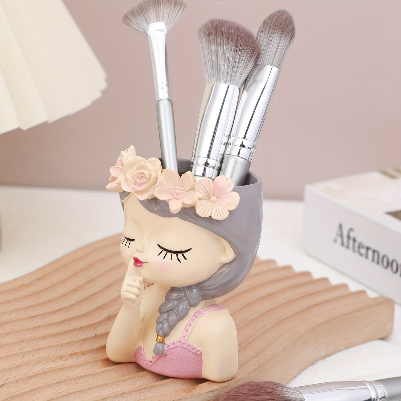 [Dustproof Makeup Holder] 1pc Dustproof Fairy Maiden Design Rotating Makeup Brush Holder | Cylinder Storage for Eyebrow Pencils and Brushes, Ideal for Dressing Table - Can Also Be Used as Pen Holder or Vase