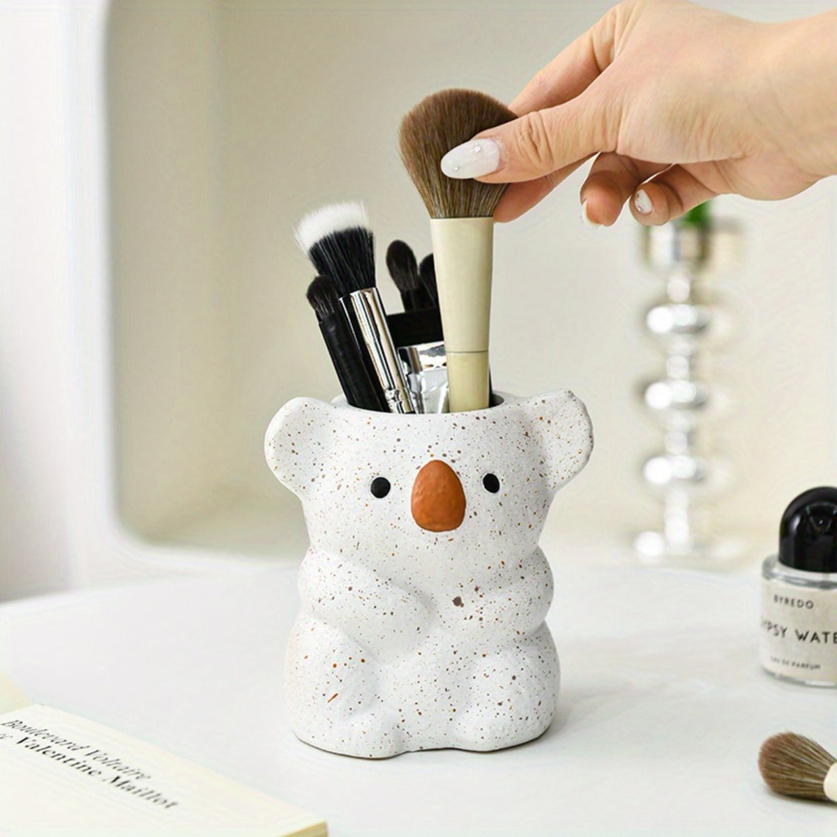 1pc Cute Koala Makeup Brush Holder & Desktop Organizer - White & Brown Bear-Shaped Storage Bin with Spacious Opening, Lightweight Painted Finish for Vanity, Office, Bathroom - No Assembly Required, Unisex Gift for Adults, Office Decor, Decorative